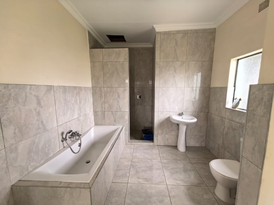 3 Bedroom Property for Sale in Parys Free State